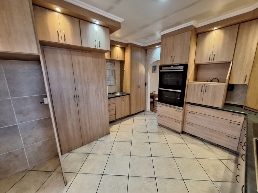 3 Bedroom Property for Sale in Vanderbijlpark Sw 2 Gauteng
