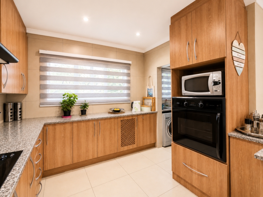 4 Bedroom Property for Sale in Three Rivers East Gauteng