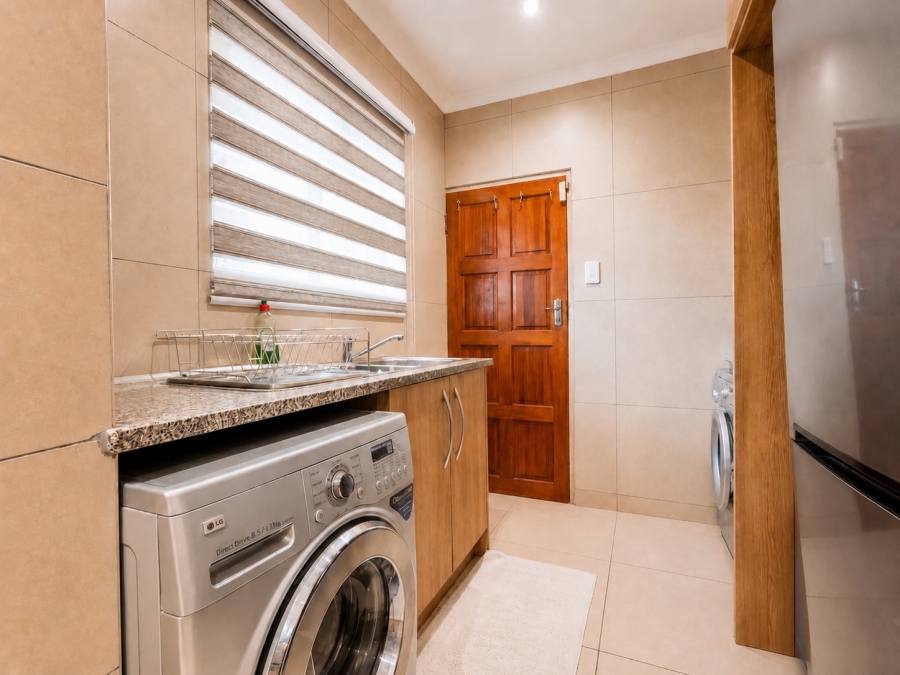 4 Bedroom Property for Sale in Three Rivers East Gauteng