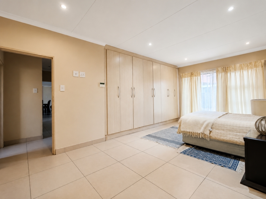 4 Bedroom Property for Sale in Three Rivers East Gauteng