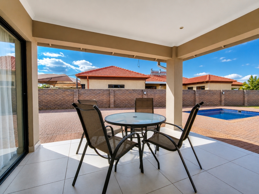 4 Bedroom Property for Sale in Three Rivers East Gauteng