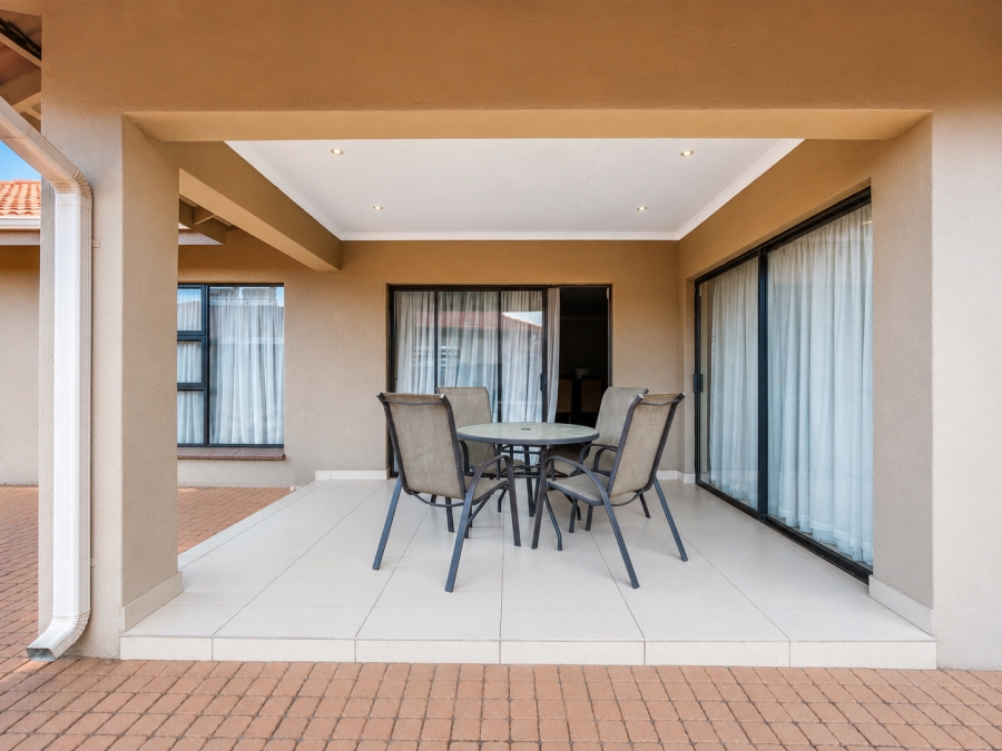 4 Bedroom Property for Sale in Three Rivers East Gauteng