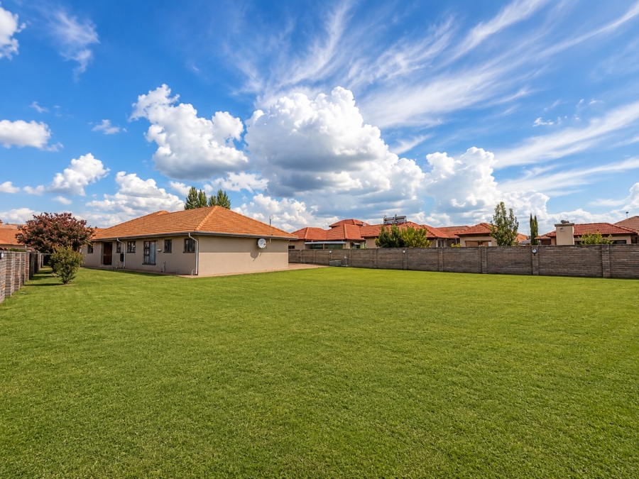 4 Bedroom Property for Sale in Three Rivers East Gauteng