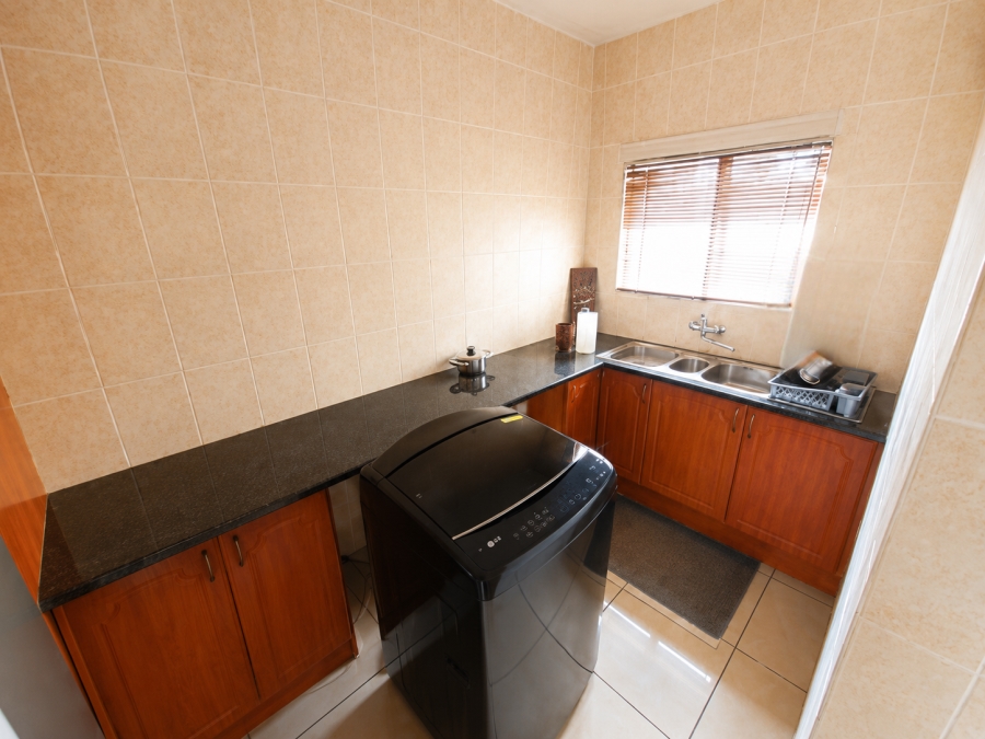 3 Bedroom Property for Sale in Vanderbijlpark SW 5 Gauteng