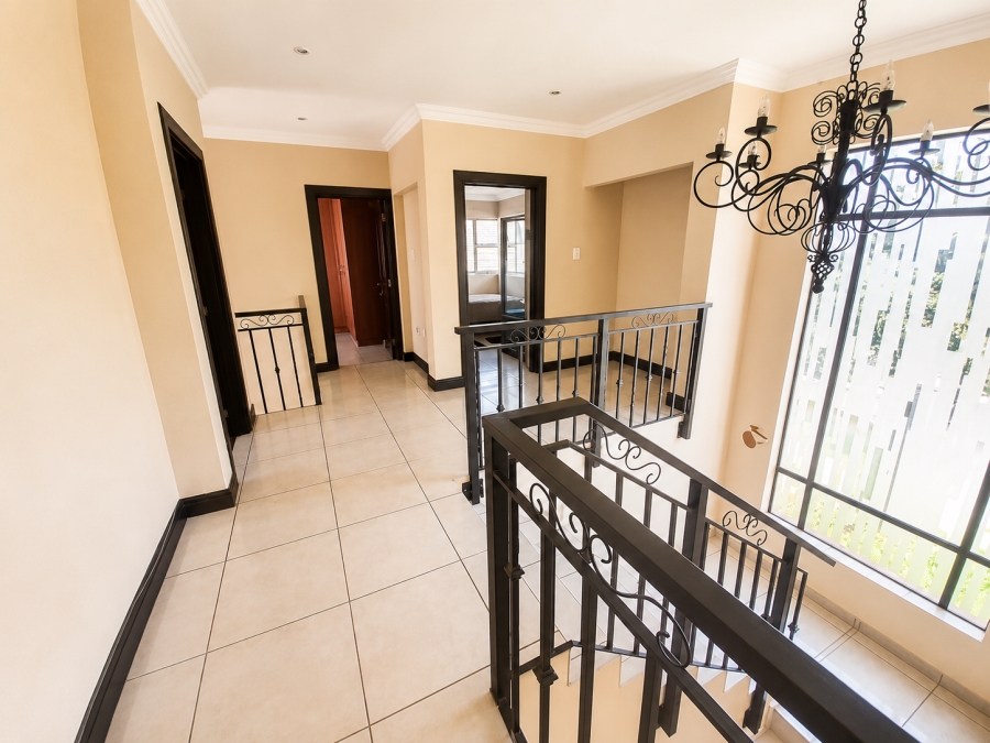3 Bedroom Property for Sale in Vanderbijlpark SW 5 Gauteng