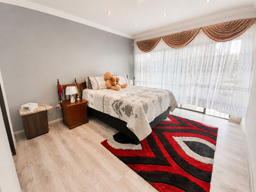 3 Bedroom Property for Sale in Vanderbijlpark SW 5 Gauteng