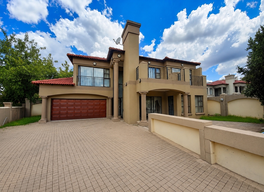 3 Bedroom Property for Sale in Vanderbijlpark SW 5 Gauteng