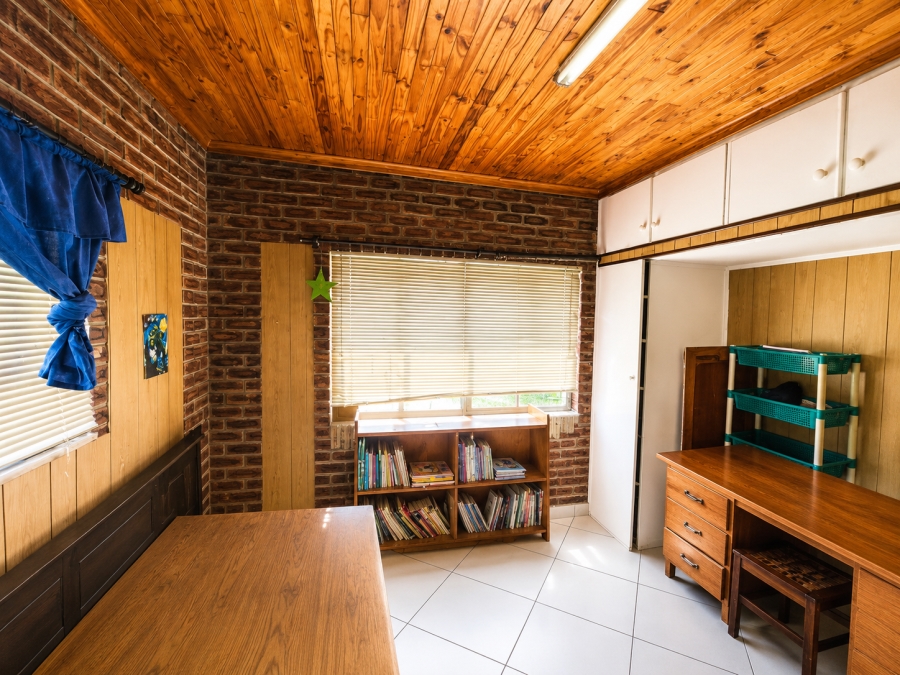 3 Bedroom Property for Sale in Boltonwold Gauteng