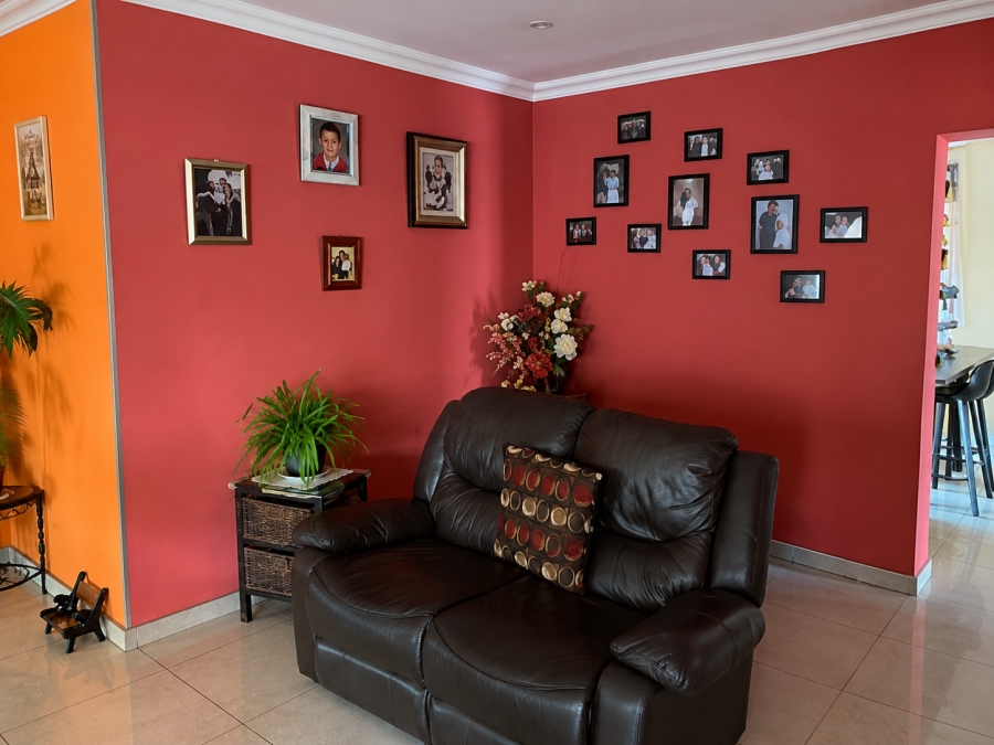 3 Bedroom Property for Sale in Rothdene Gauteng