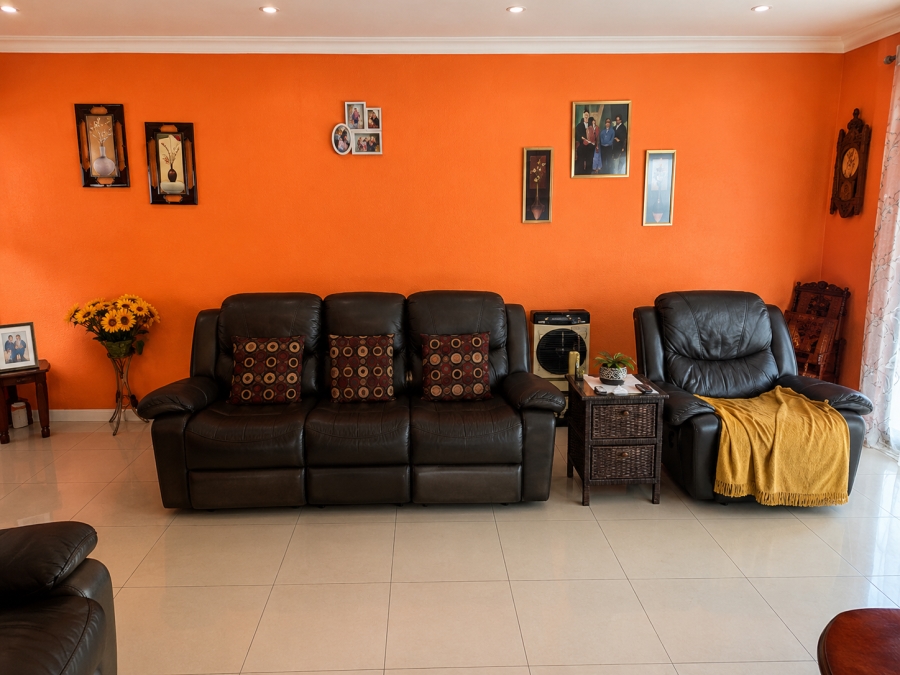 3 Bedroom Property for Sale in Rothdene Gauteng