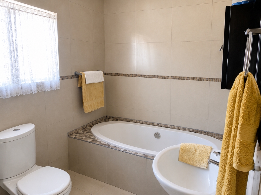 3 Bedroom Property for Sale in Rothdene Gauteng