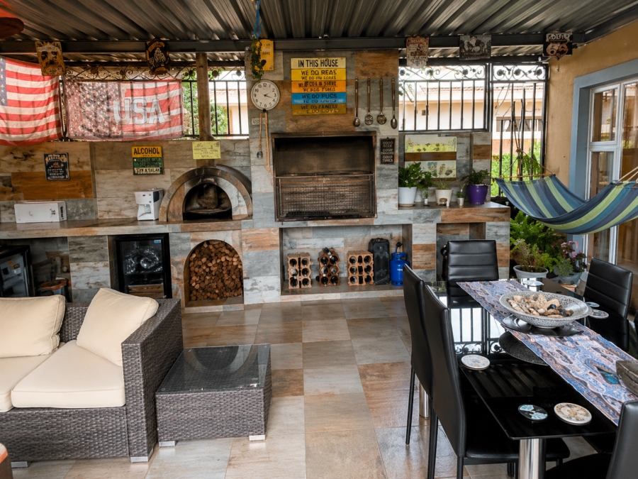 3 Bedroom Property for Sale in Rothdene Gauteng