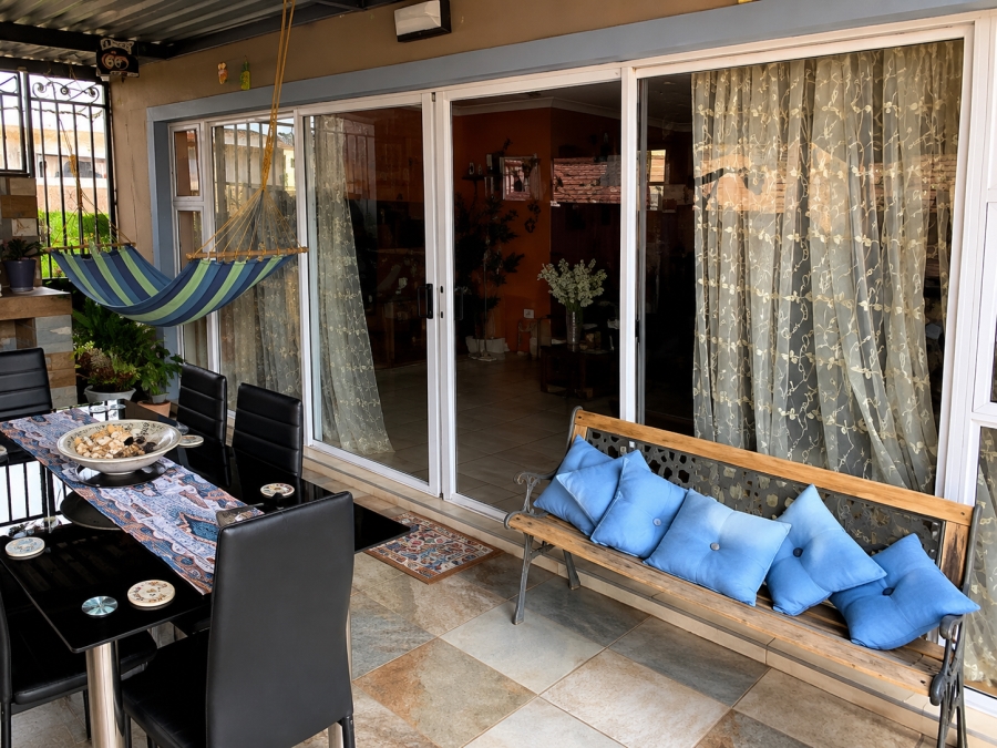 3 Bedroom Property for Sale in Rothdene Gauteng
