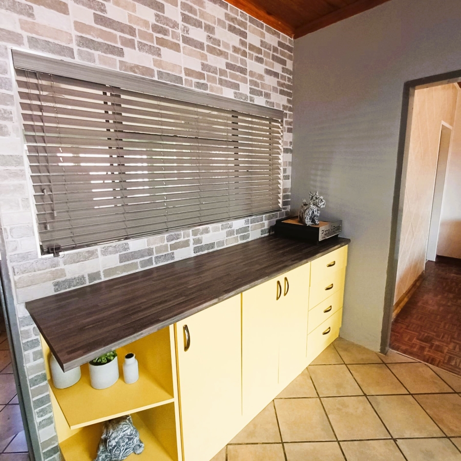 3 Bedroom Property for Sale in Rothdene Gauteng
