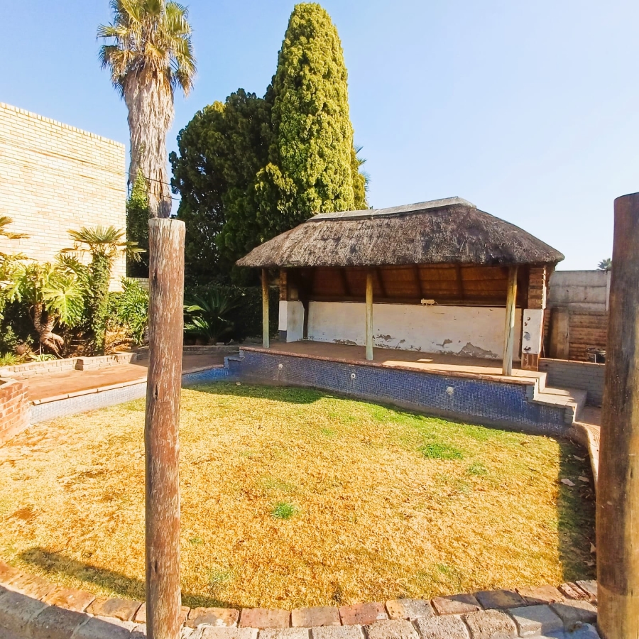 3 Bedroom Property for Sale in Rothdene Gauteng