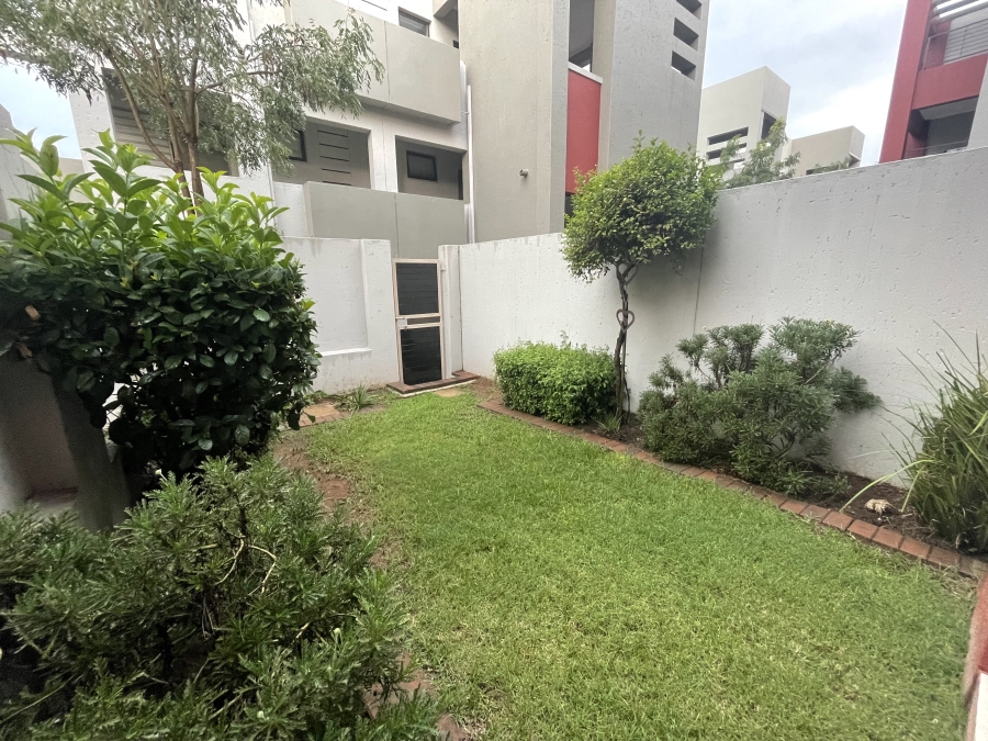 To Let 0 Bedroom Property for Rent in Fourways Gauteng