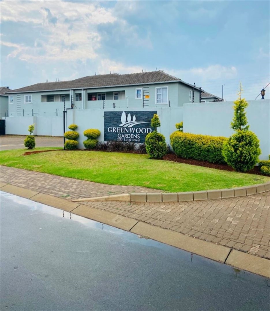 1 Bedroom Property for Sale in Alliance Gauteng