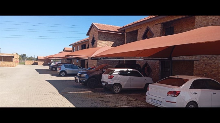 2 Bedroom Property for Sale in Crystal Park Gauteng