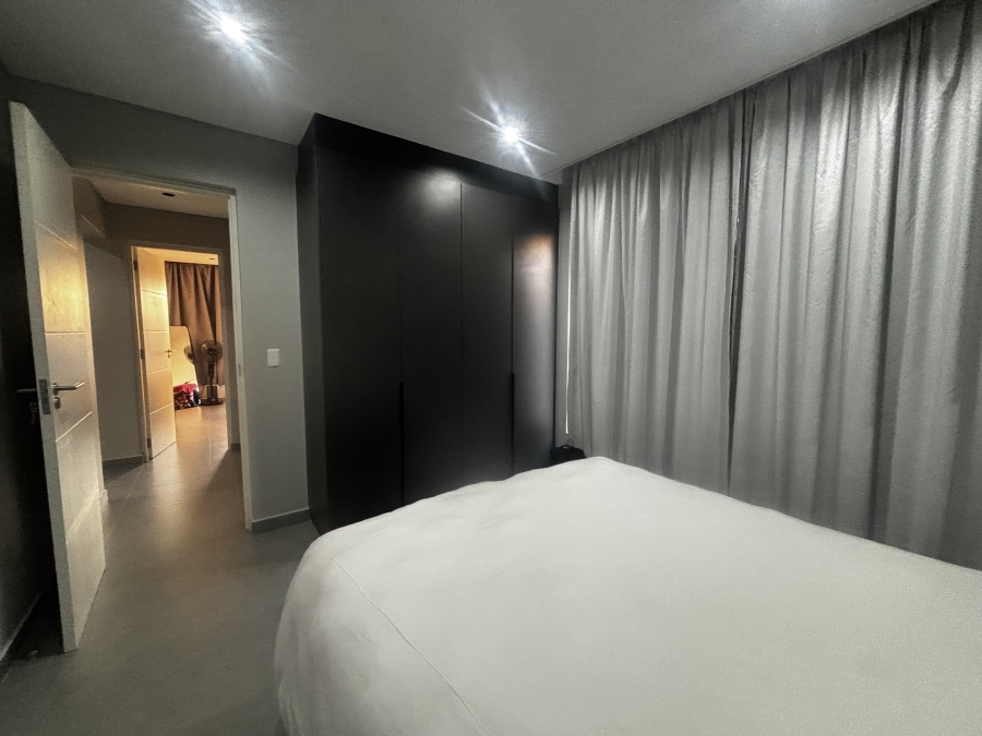To Let 2 Bedroom Property for Rent in Waverley Gauteng
