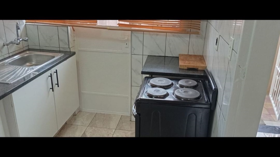 2 Bedroom Property for Sale in Benoni Central Gauteng