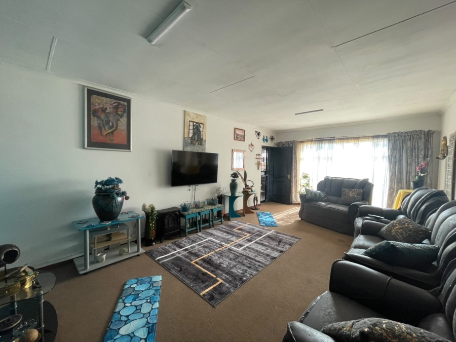 2 Bedroom Property for Sale in Brakpan Central Gauteng