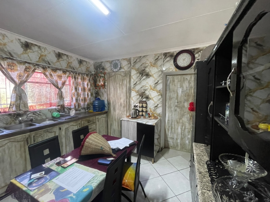 2 Bedroom Property for Sale in Brakpan Central Gauteng