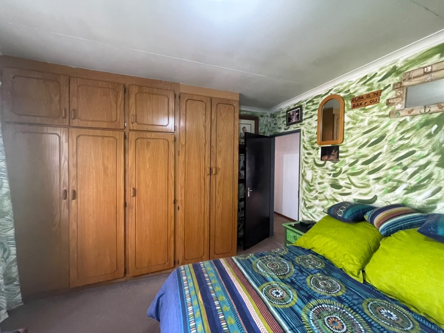 2 Bedroom Property for Sale in Brakpan Central Gauteng