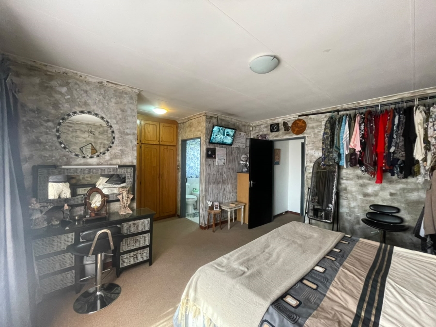 2 Bedroom Property for Sale in Brakpan Central Gauteng
