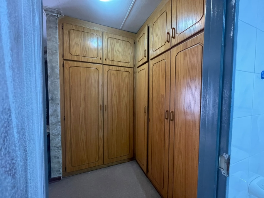 2 Bedroom Property for Sale in Brakpan Central Gauteng