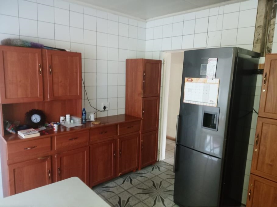 9 Bedroom Property for Sale in Kempton Park West Gauteng