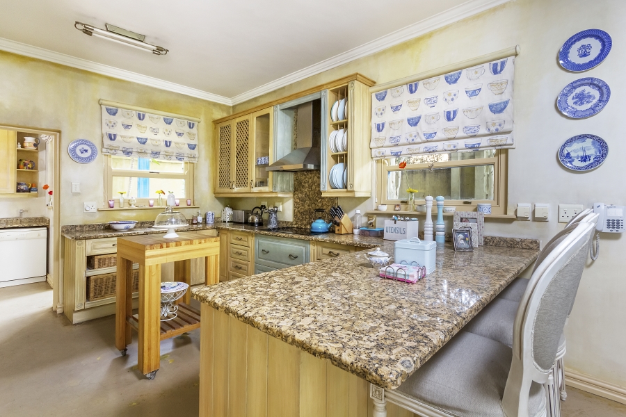 To Let 4 Bedroom Property for Rent in Kyalami Estates Gauteng