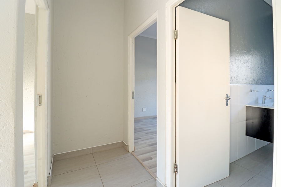 2 Bedroom Property for Sale in Montgomery Park Gauteng