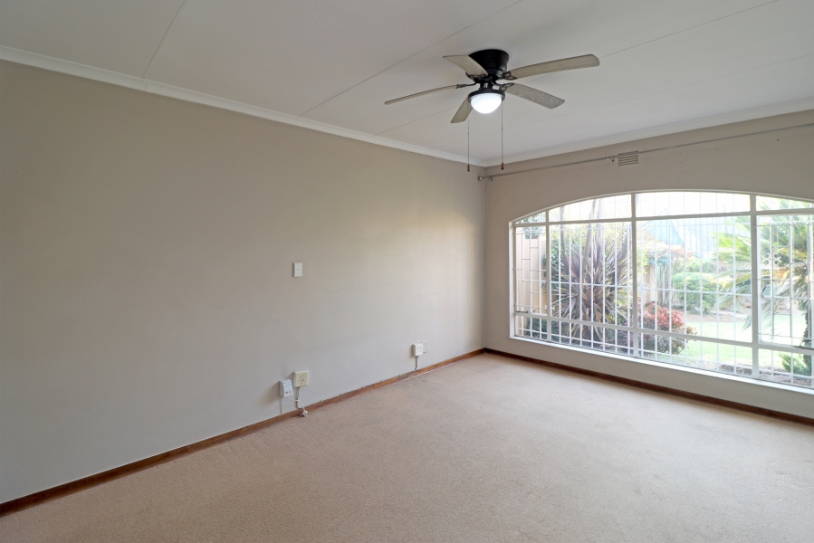 To Let 3 Bedroom Property for Rent in Randpark Ridge Gauteng
