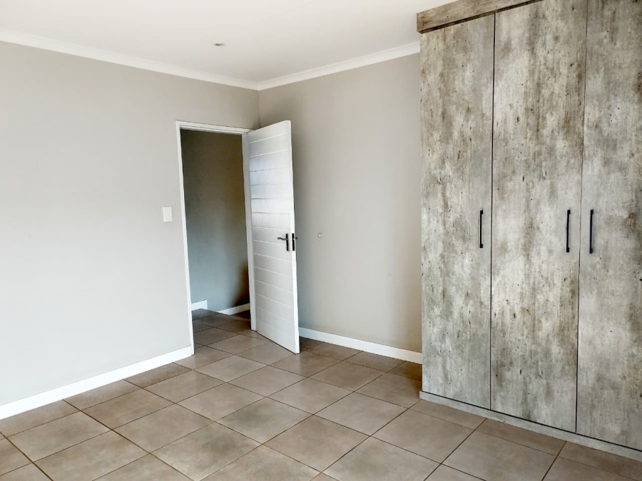 To Let 2 Bedroom Property for Rent in Albertsdal Gauteng