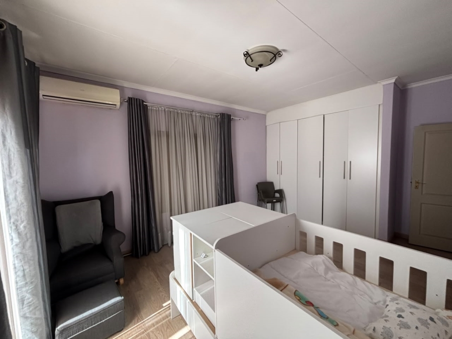4 Bedroom Property for Sale in Helderwyk Gauteng