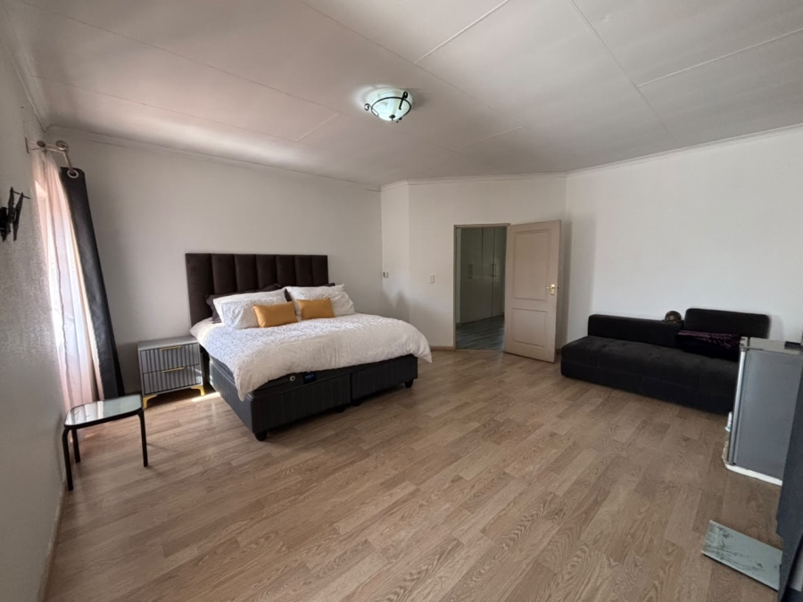 4 Bedroom Property for Sale in Helderwyk Gauteng