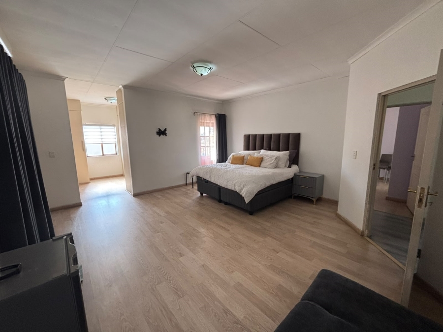 4 Bedroom Property for Sale in Helderwyk Gauteng