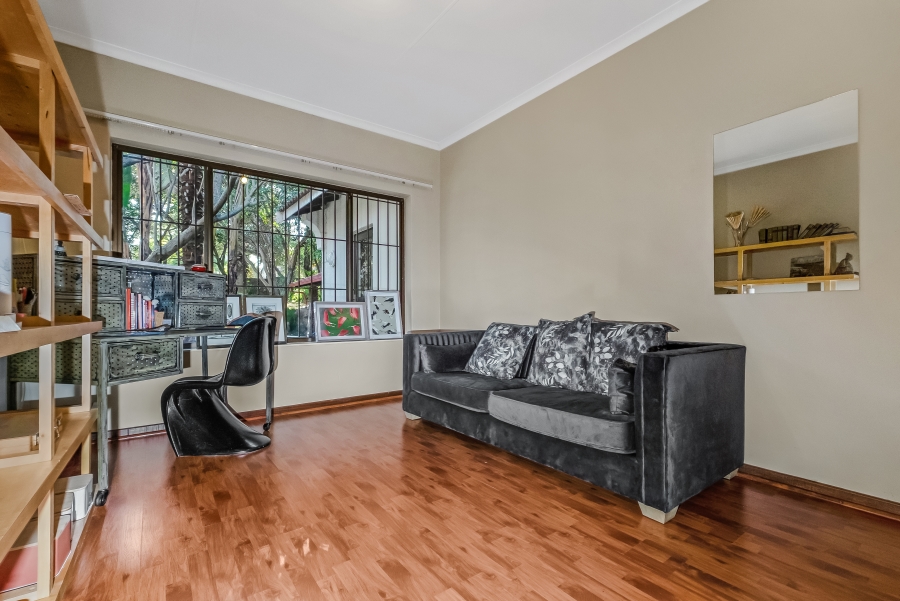 To Let 4 Bedroom Property for Rent in Morningside Ext 40 Gauteng