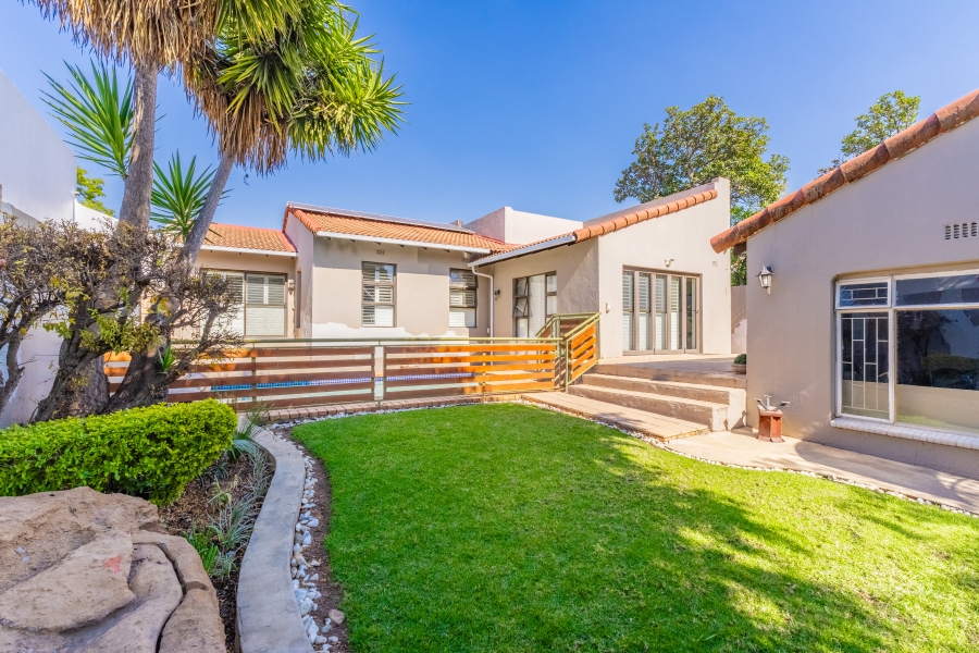 4 Bedroom Property for Sale in Paulshof Gauteng