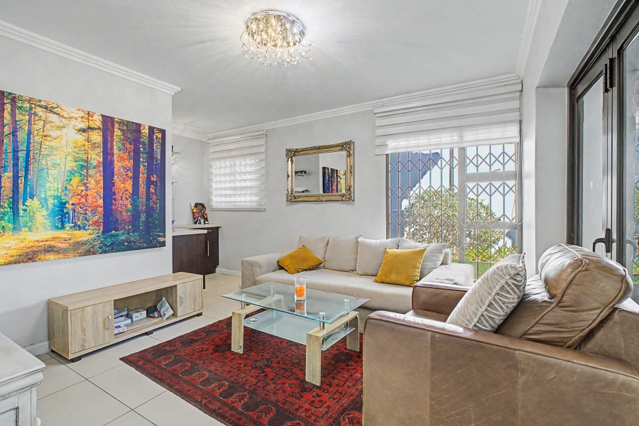 5 Bedroom Property for Sale in Beverley Gauteng