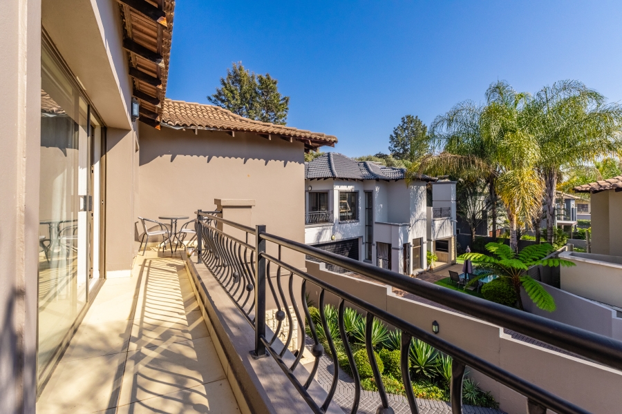 5 Bedroom Property for Sale in Beverley Gauteng