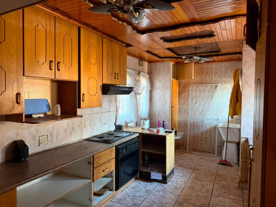 3 Bedroom Property for Sale in Vanderbijlpark SE 6 Gauteng
