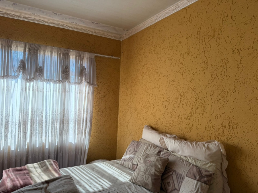 2 Bedroom Property for Sale in Vanderbijlpark Cw 6 Gauteng