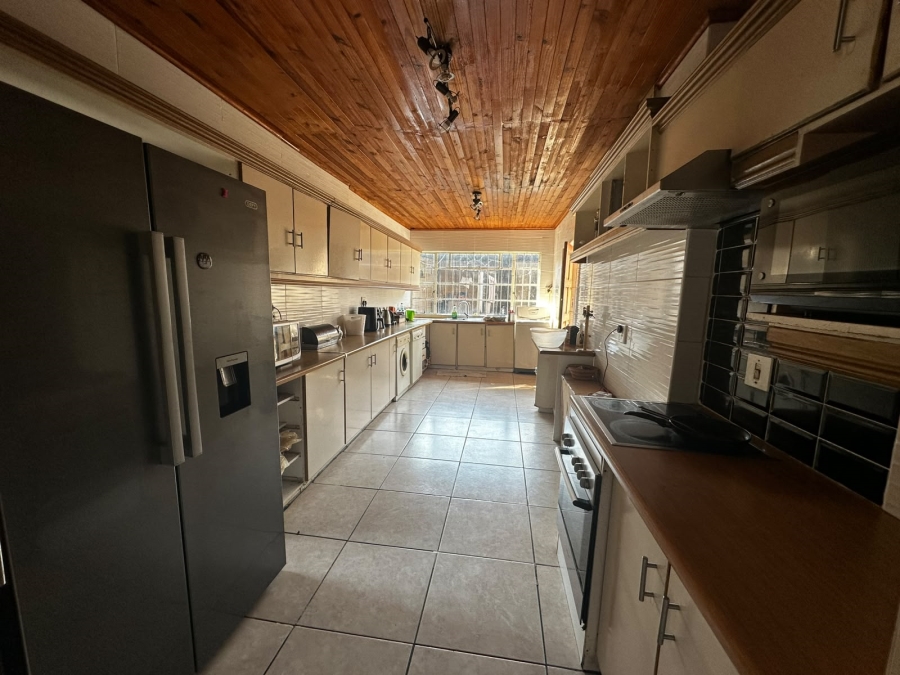 3 Bedroom Property for Sale in Roodepoort North Gauteng