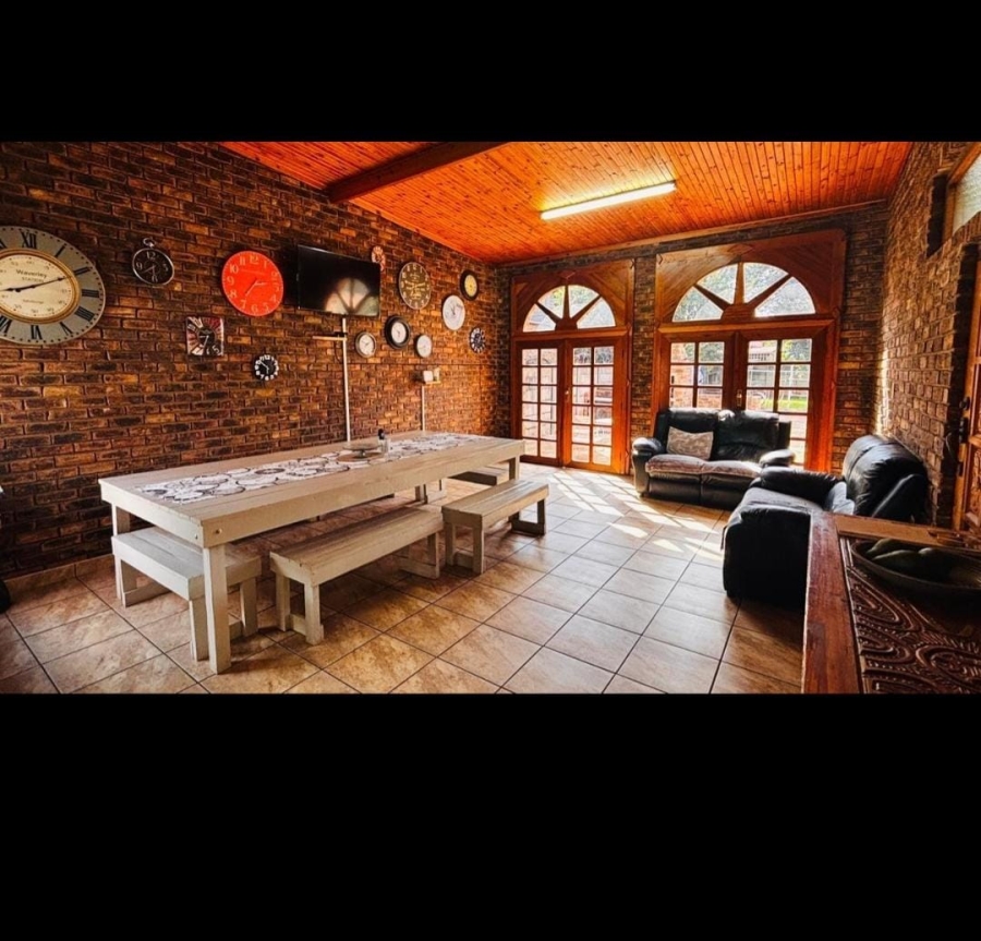 3 Bedroom Property for Sale in Meyerton Central Gauteng