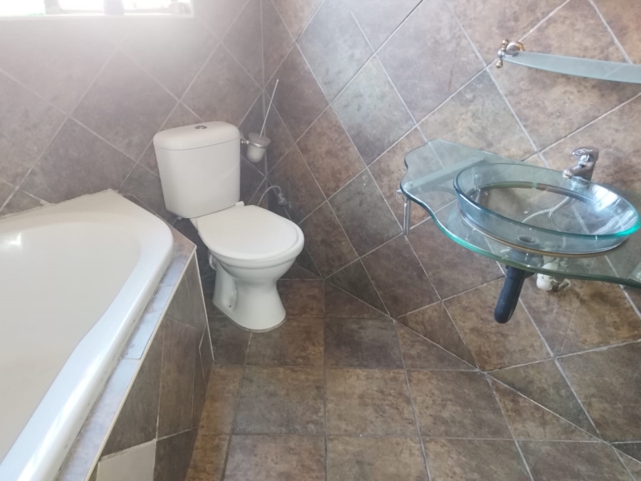 4 Bedroom Property for Sale in Norkem Park Gauteng