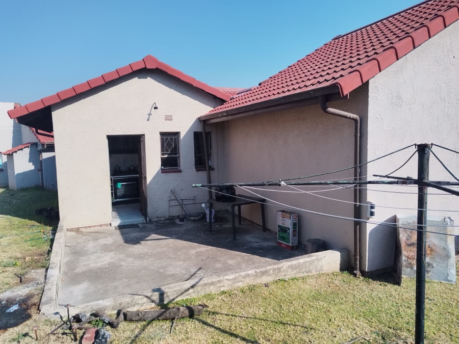 4 Bedroom Property for Sale in Norkem Park Gauteng
