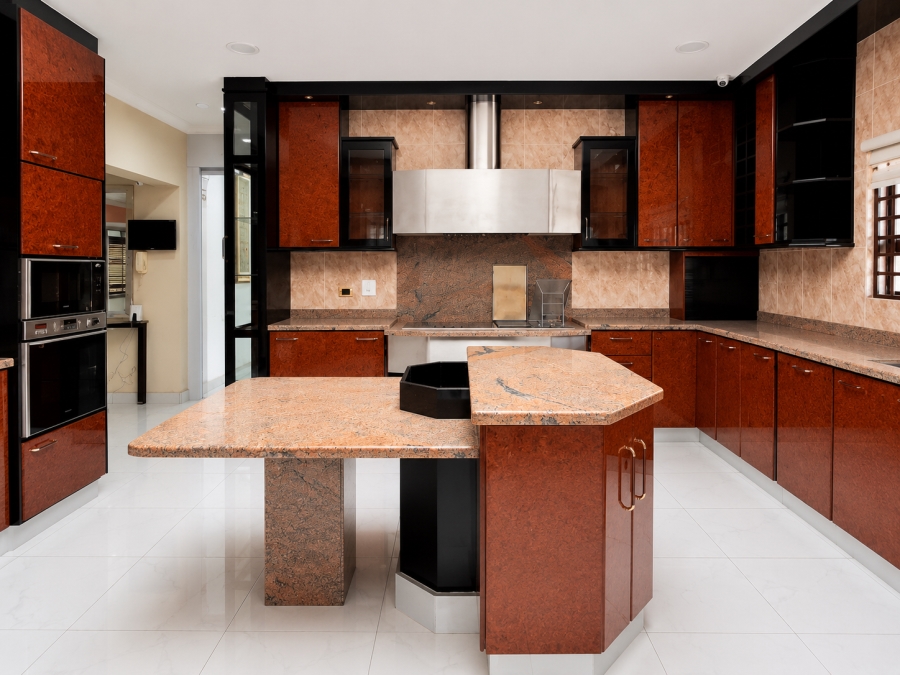 5 Bedroom Property for Sale in Eveleigh Gauteng