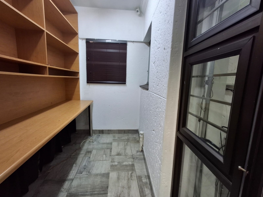 5 Bedroom Property for Sale in Eveleigh Gauteng