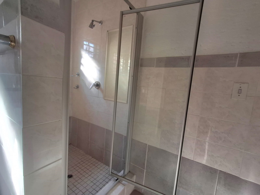 5 Bedroom Property for Sale in Eveleigh Gauteng
